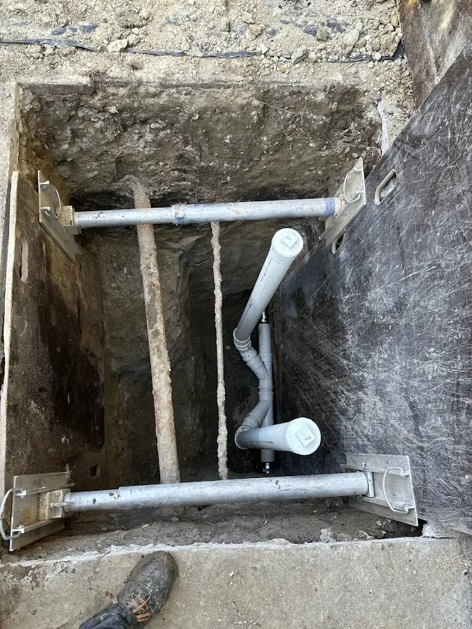 Experienced plumber completing Gas Line Repair work in Peters